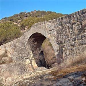13_puente romano sobre el becedas 1